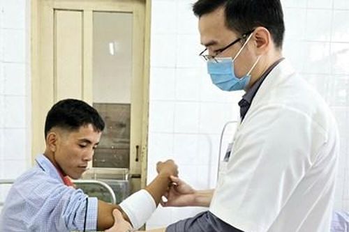 Dịch bệnh gia tăng sau lũ