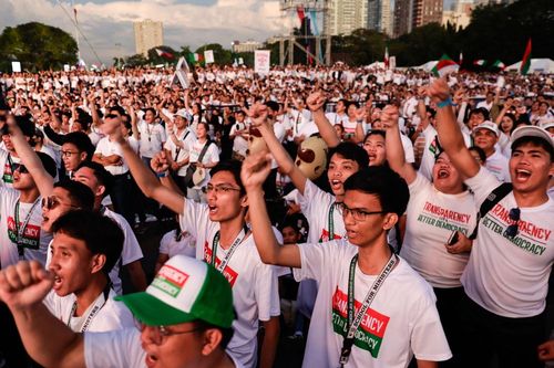 650.000 người Philippines xuống đường biểu tình