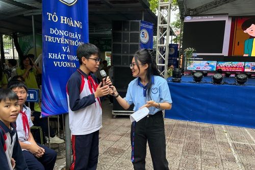Lắng nghe tiếng nói trẻ em trong kỷ nguyên số