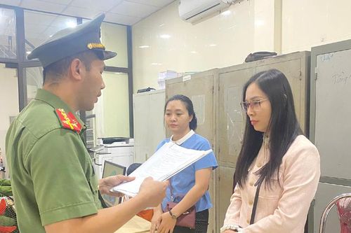 Triệt xóa đường dây tổ chức cho người khác trốn đi nước ngoài, bắt 9 đối tượng