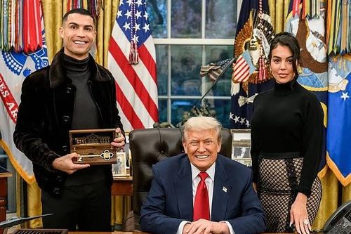 Bạn gái Ronaldo đeo nhẫn đính hôn giá 3 triệu USD