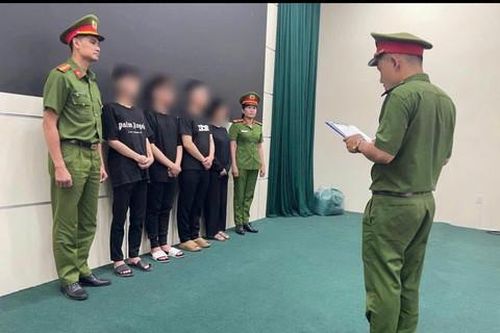Chỉ vì lời qua tiếng lại trên mạng, hai sinh viên đối diện vòng lao lý