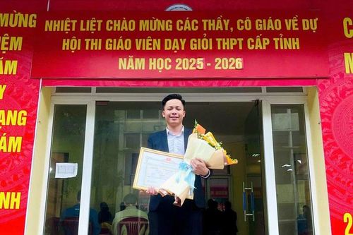 Thầy giáo trẻ tích cực đổi mới phương pháp dạy học