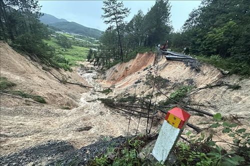 Bộ Xây dựng công bố tình huống khẩn cấp về thiên tai trên đường đèo Mimosa