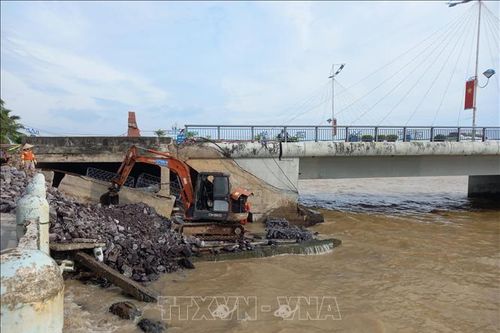 Tạm dừng lưu thông qua cầu Trần Phú- nối vào trung tâm Nha Trang