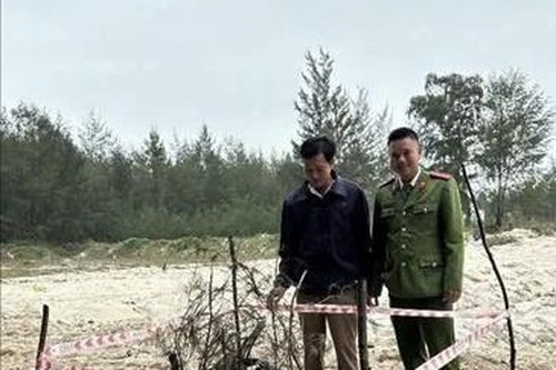 Quảng Trị: Hủy nổ thành công 2 quả đạn pháo còn sót lại sau chiến tranh
