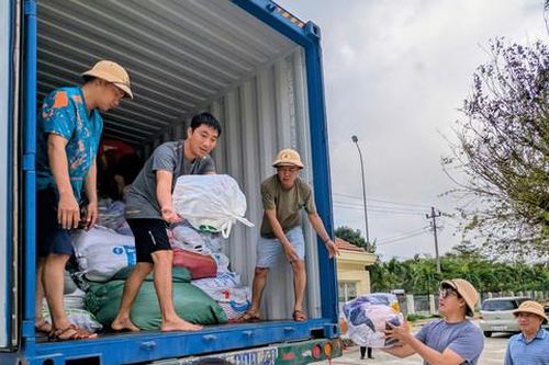 Đoàn công tác Công an TPHCM tại miền Trung: Đi dân mến, đến dân thương