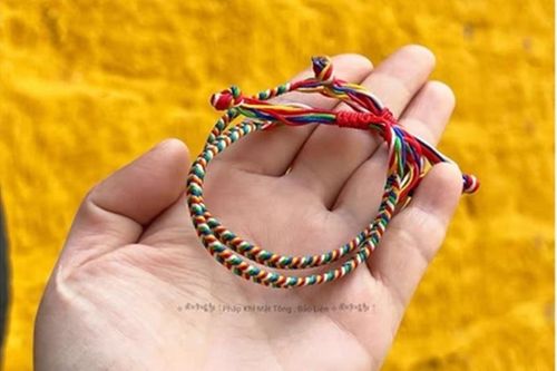 Nguồn gốc, ý nghĩa của chỉ ngũ sắc trong tín ngưỡng và truyền thống Phật giáo