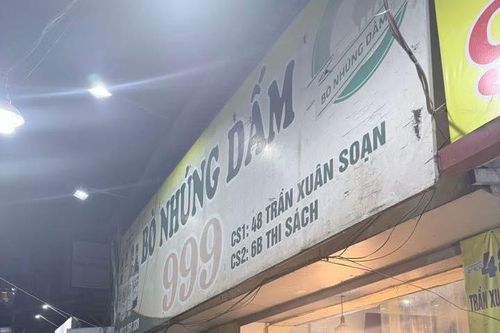 Quán bò nhúng dấm ở Hà Nội bị tố 'có dòi trong thịt bò', quản lý nói gì?