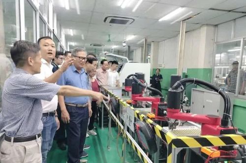Hà Nội thu hút gần 1.000 đề tài sáng tạo tham gia Hội thi kỹ thuật lần II