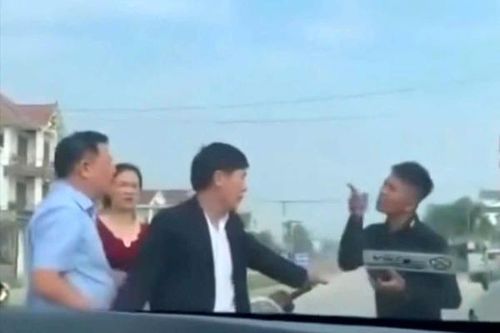 Làm rõ vụ chặn xe đòi tiền giữa đường