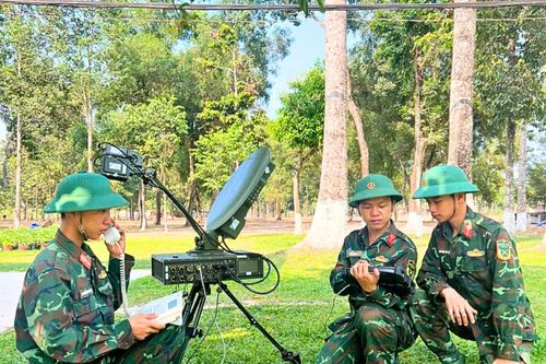 Giữ vững 'mạch máu' thông tin trong mọi tình huống