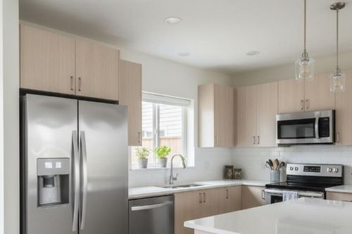 Ai cũng khuyên rút phích cắm sau khi sử dụng nhưng tuyệt đối tránh 7 thiết bị gia dụng này