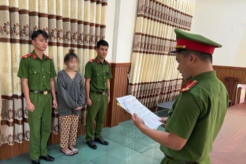 Ra quân và lập công