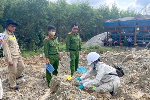 Phát hiện doanh nghiệp đổ trái phép hơn 700 tấn chất thải ra môi trường