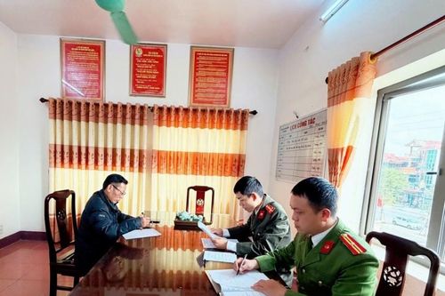 Chia sẻ thông tin xấu độc, sai sự thật, người đàn ông ở Hưng Yên bị xử lý