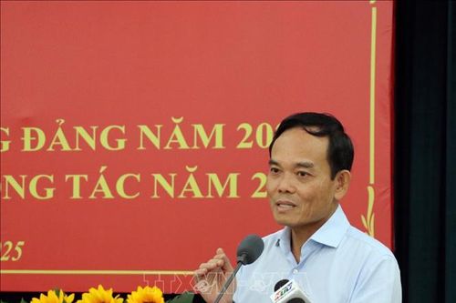 Bố trí cán bộ phù hợp để 'đội hình' mạnh hơn