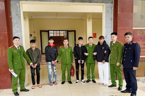 Đánh người gây thương tích do mâu thuẫn, 4 đối tượng bị khởi tố