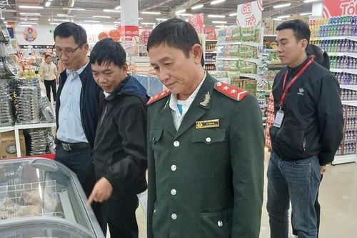 Phấn đấu tăng giá trị sản xuất chăn nuôi năm 2026 từ 3 - 4%