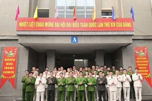 Tiếp tục siết chặt kỷ luật, không để xảy ra các vụ việc phức tạp, bất ngờ