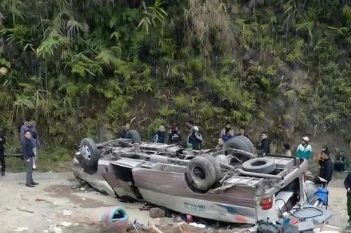 Tăng cường kiểm tra, rà soát xe kinh doanh vận tải hành khách