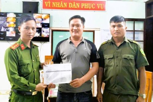 Hoàn tiền 'đi lạc'