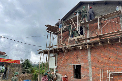 Những ngôi nhà thắm tình quân dân