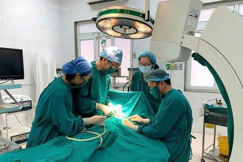 Bệnh viện Nhi Hải Phòng ứng dụng kỹ thuật C-arm trong phẫu thuật gãy xương trẻ em