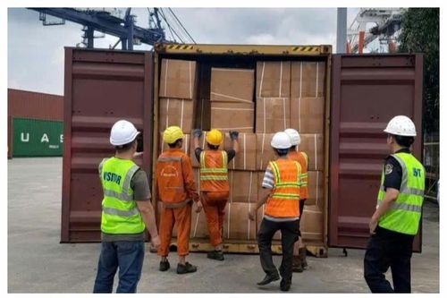 Hải quan thông tin loạt vụ xâm phạm quyền sở hữu và giả mạo nhãn hiệu hàng trăm tỉ đồng