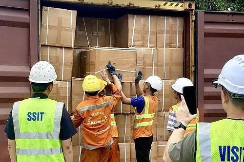 Hải quan chủ trì triệt phá hàng loạt vụ xâm phạm sở hữu công nghiệp, giả mạo nhãn hiệu trị giá hàng trăm tỷ đồng