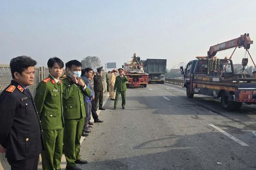 Nhiều lỗi vi phạm trong vụ tai nạn thảm khốc làm 10 người thương vong