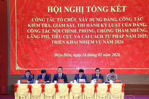 Vận hành hệ thống chính trị bảo đảm thông suốt, đồng bộ