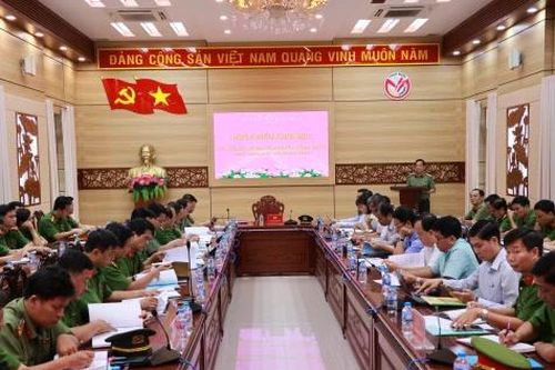 Kiên quyết đấu tranh phòng, chống tội phạm, ma túy hướng tới xây dựng xã không có ma túy