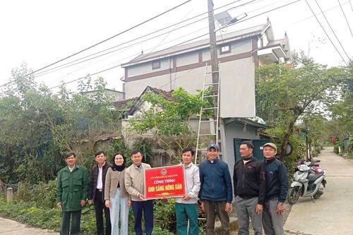 Khánh thành công trình 'Ánh sáng nông dân' tại xã Nam Gianh