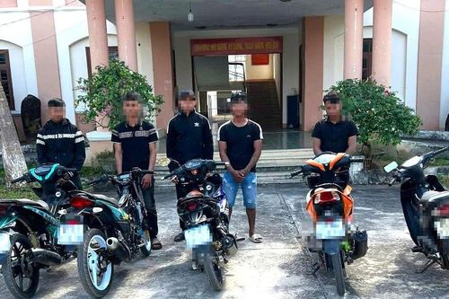 Chạy xe vào đám cưới để né CSGT: Những người vi phạm bị phạt hơn 100 triệu đồng