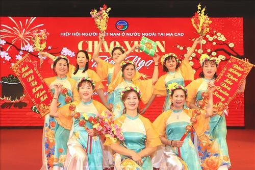 Giữ gìn và quảng bá văn hóa Tết Việt tại Macau