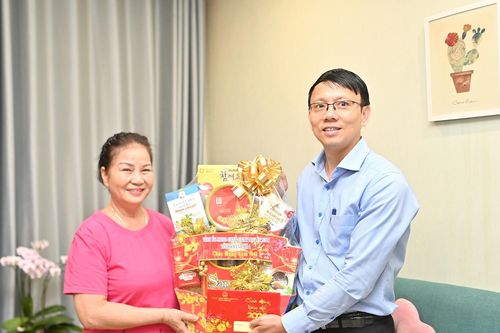 Phó Chủ tịch UBND tỉnh Nguyễn Thanh Hà thăm, chúc Tết các đồng chí nguyên lãnh đạo UBND tỉnh qua các thời kỳ