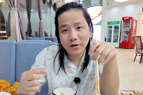 Khoa Pug liên tục xóa video, tự đốt cả trăm triệu view