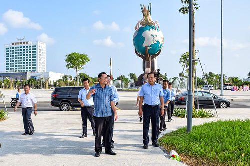 Mọi người, mọi nhà đều có Tết