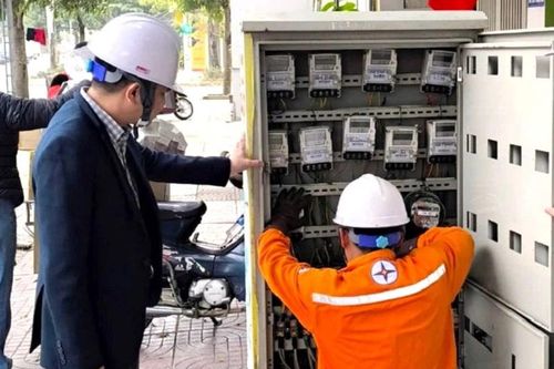 1.135 khách hàng tại các khu đô thị mới được mua điện trực tiếp từ Công ty Điện lực Thanh Hóa
