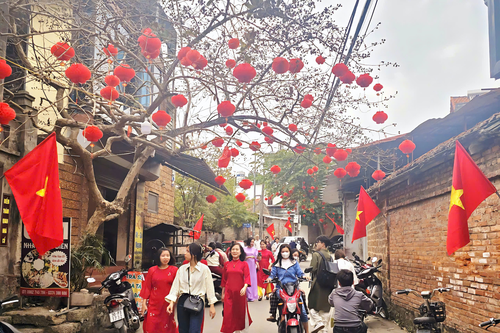 Tết nội hay Tết ngoại?