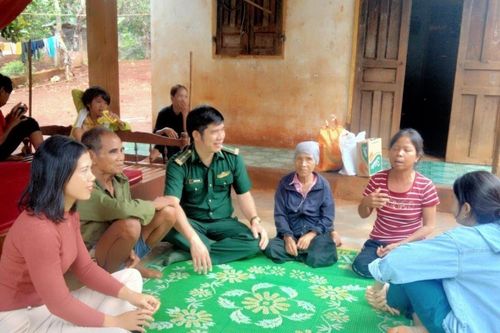 Dấu ấn của cán bộ Hội đồng Nhân dân mang quân hàm xanh nơi biên cương Tổ quốc (bài 3)