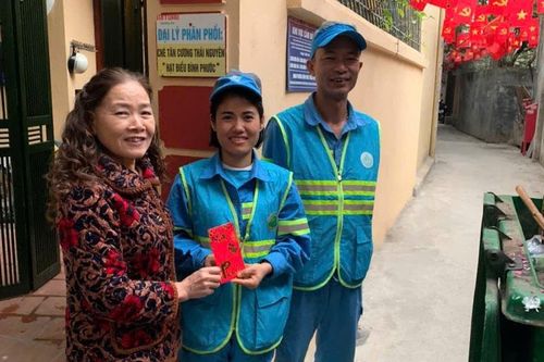 Phường Ngọc Hà: Nhân dân vui tươi, phấn khởi đón Xuân Bính Ngọ
