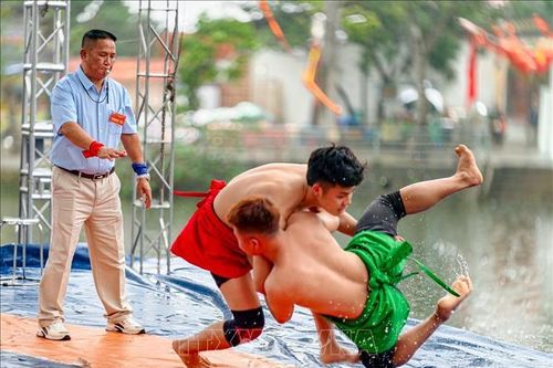 Giữ hồn thượng võ nơi sân vật Đền Trúc Lâm