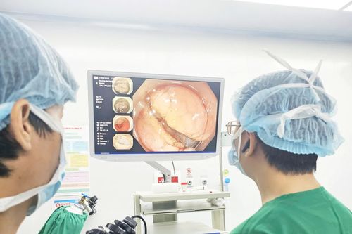 Bệnh viện 22-12: Tăng cường kỹ thuật ít xâm lấn trong điều trị
