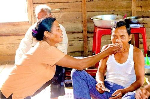 Vui Xuân cũng Lễ báo hiếu của đồng bào Jrai