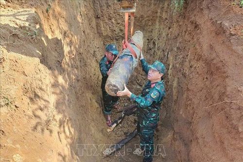 Nghệ An hủy nổ thành công quả bom nặng 350kg còn sót lại sau chiến tranh