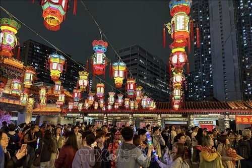 Đặc sắc lễ hội đèn lồng Tết Nguyên tiêu tại Hong Kong (Trung Quốc)