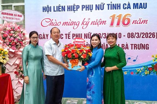 Bí thư Tỉnh ủy Nguyễn Hồ Hải thăm, chúc mừng Hội Liên hiệp Phụ nữ tỉnh nhân 8/3