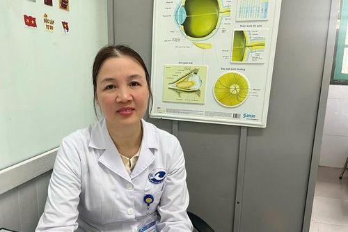 Chuyện nghề của nữ bác sĩ lặng lẽ 'giữ ánh sáng' cho người bệnh